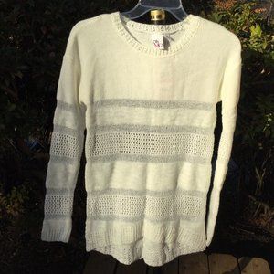 Oh Mg! Soft White Round Neck Sweater Tunic